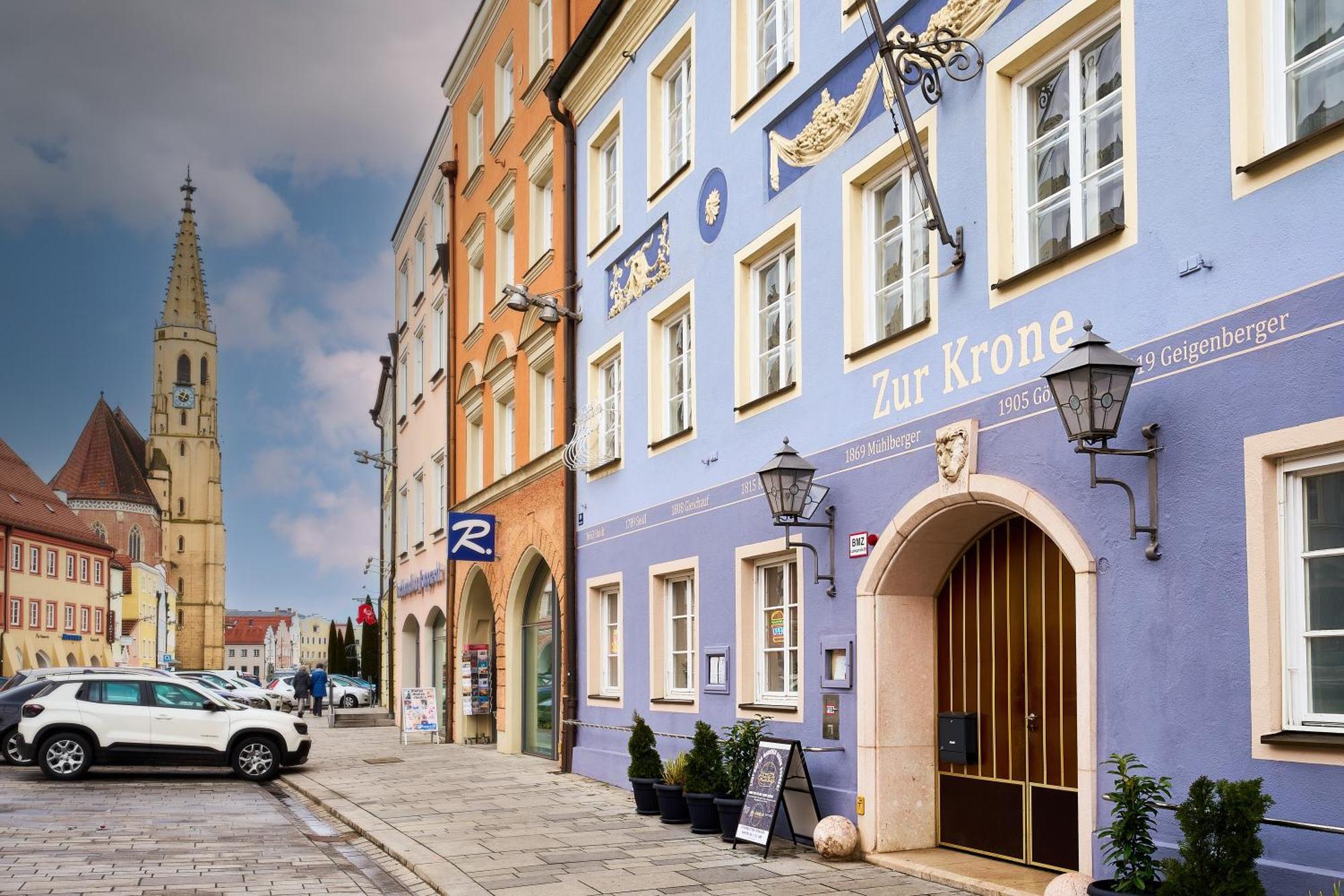 Zur Krone Neuötting Esterno foto